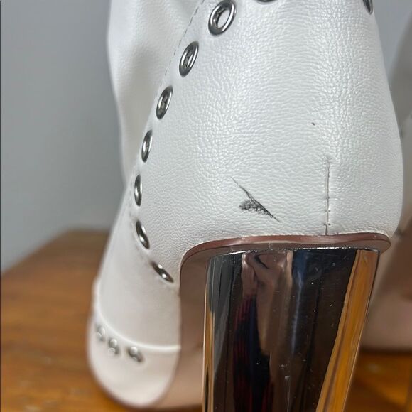 Wild Diva Elegant White Studded Women's Boots - Picture 8 of 9